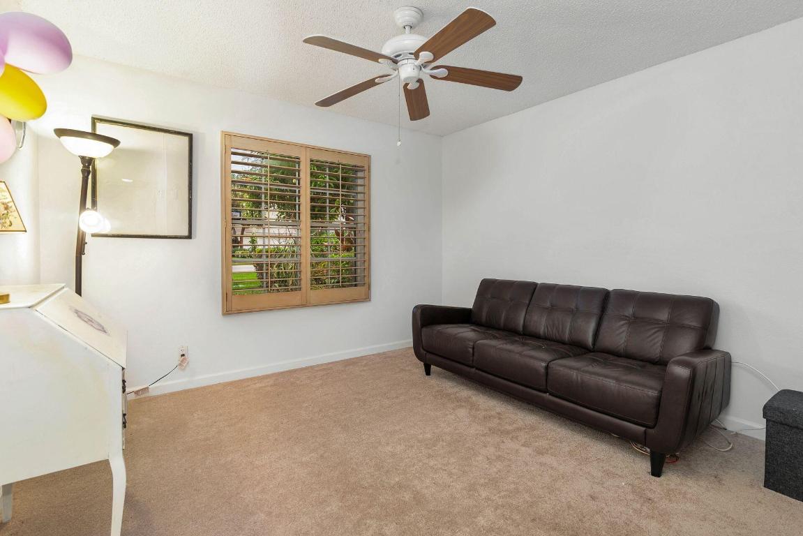 BREAKERS WEST 13 - Residential