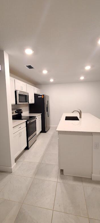 LAKEWOOD COVE - Residential Lease