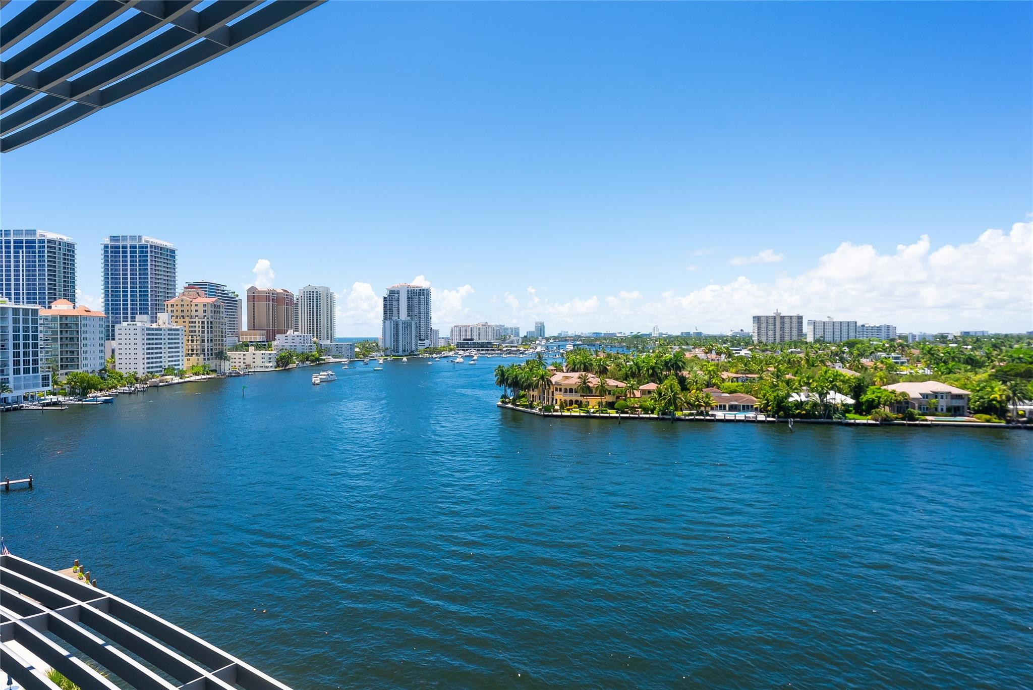 435 Bayshore Drive 702