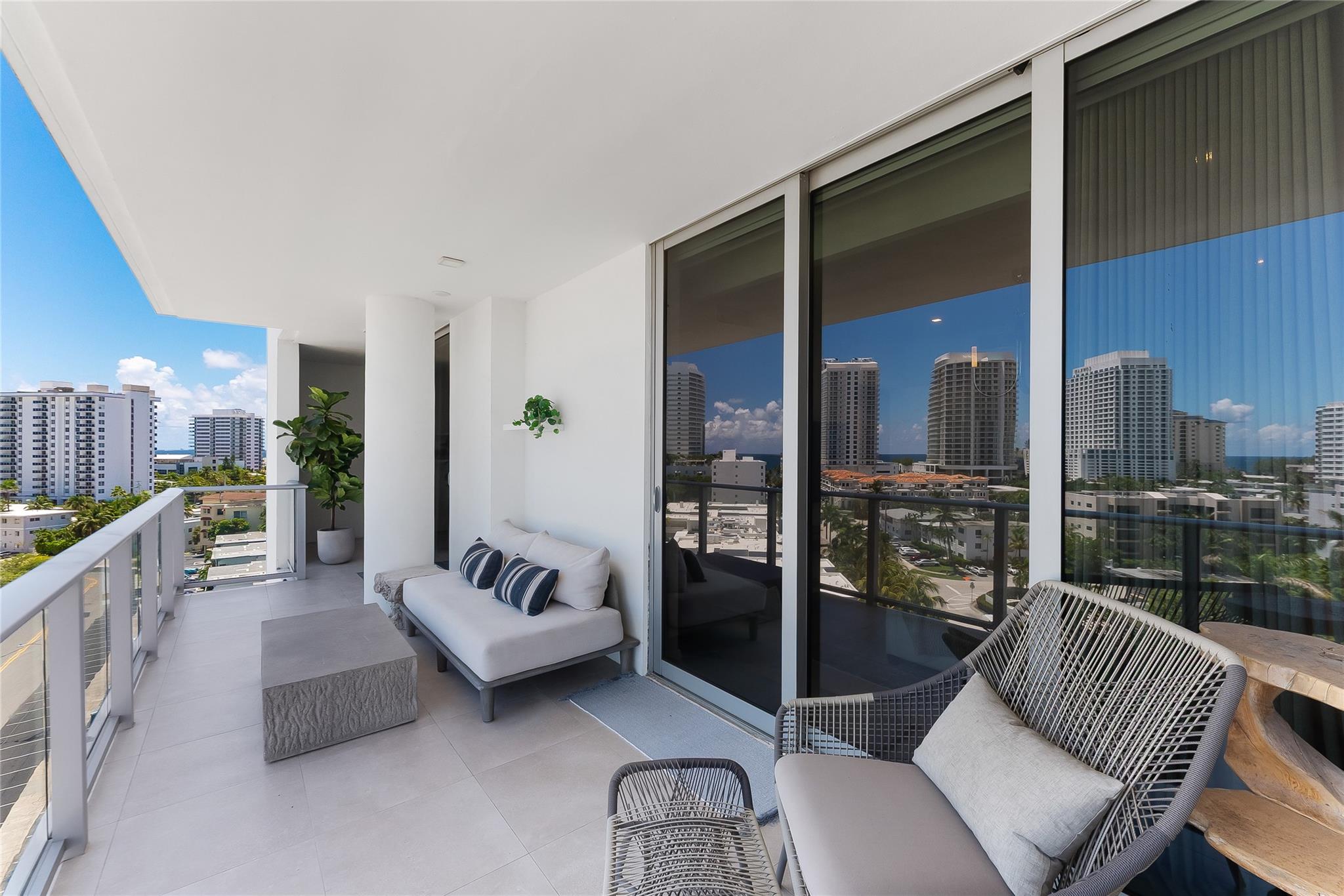 Adagio Ft Laud Beach - Residential