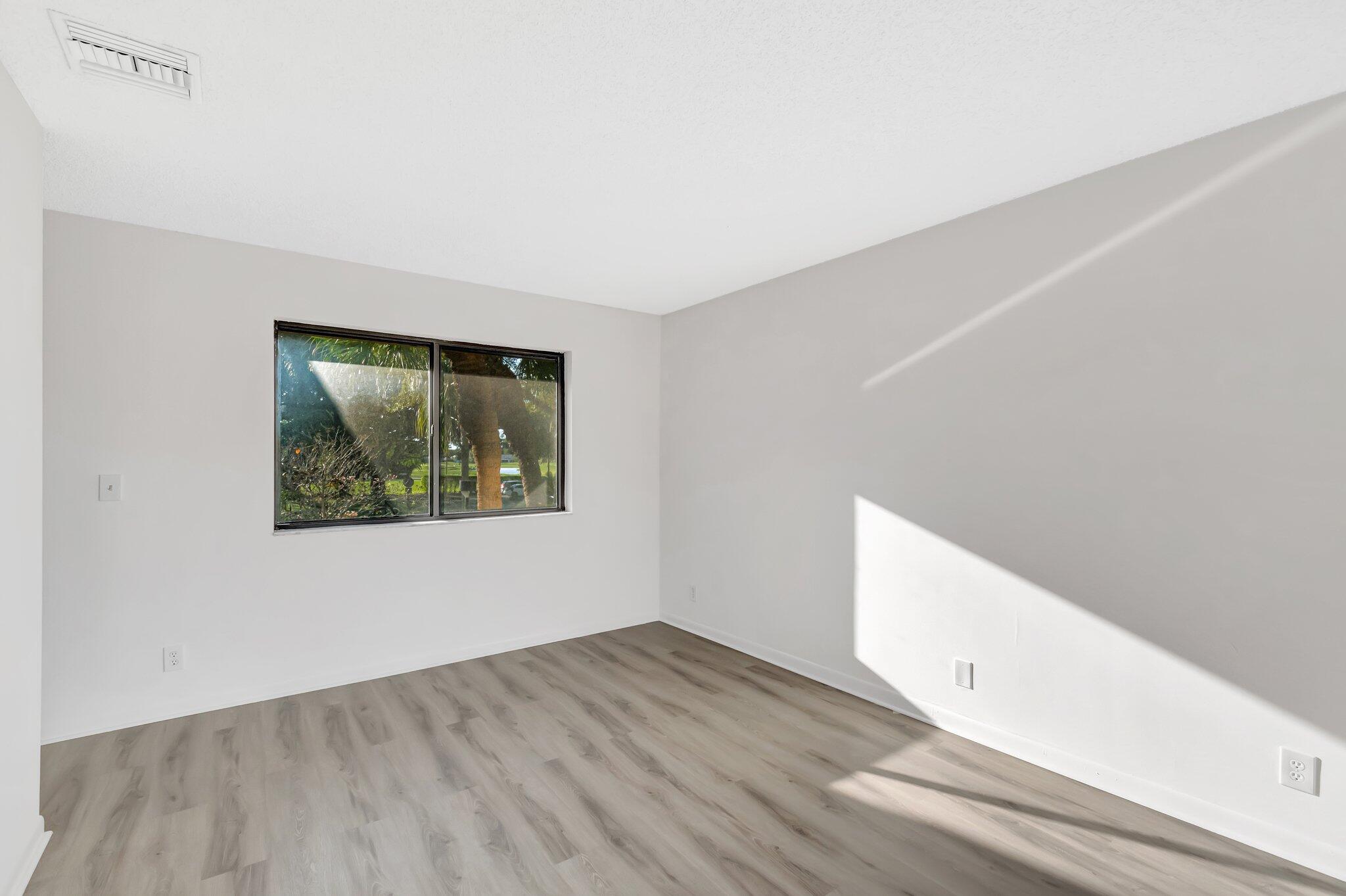 FOUNTAINS SOUTH CONDO 2 - Residential