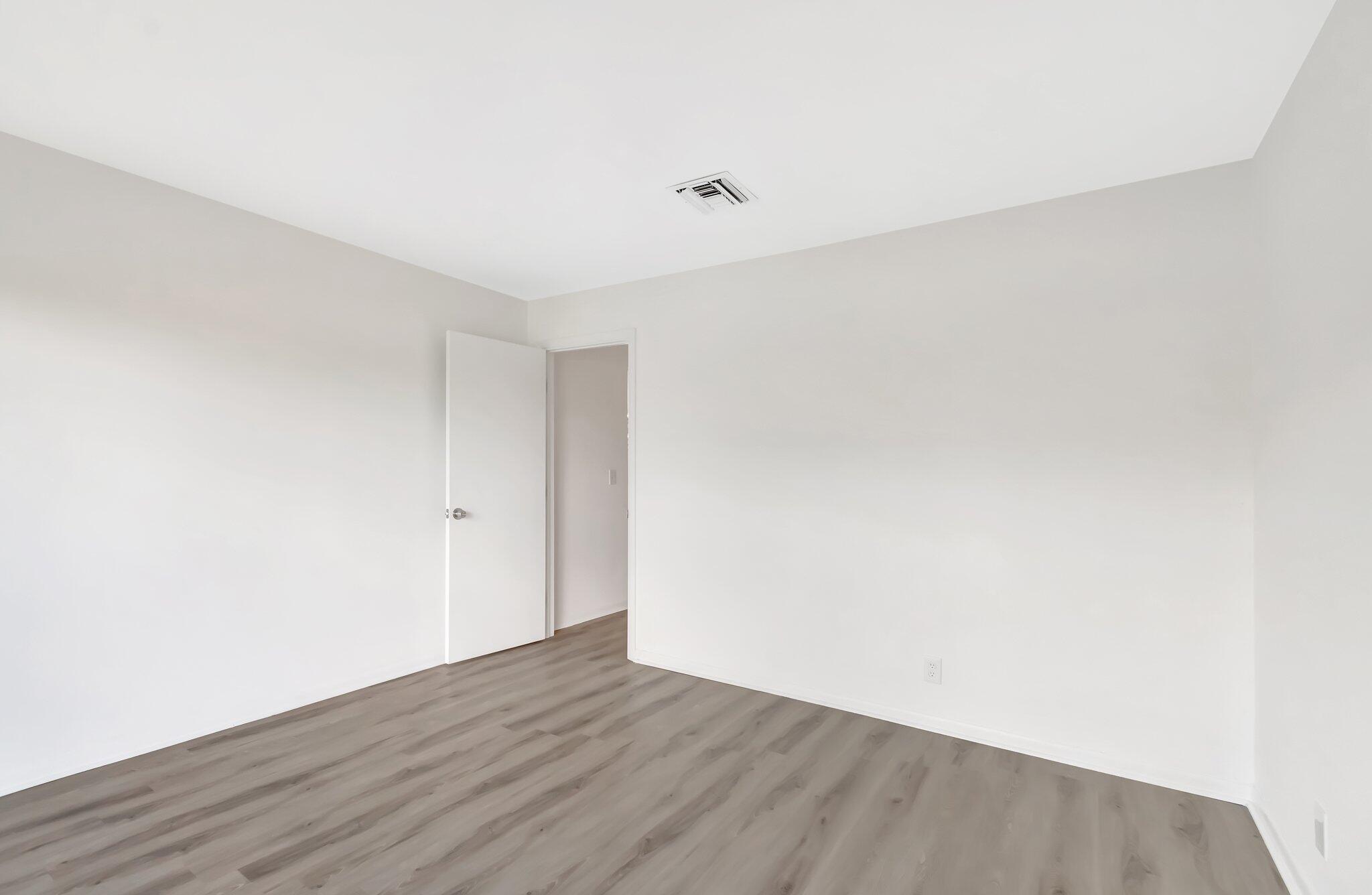 FOUNTAINS SOUTH CONDO 2 - Residential