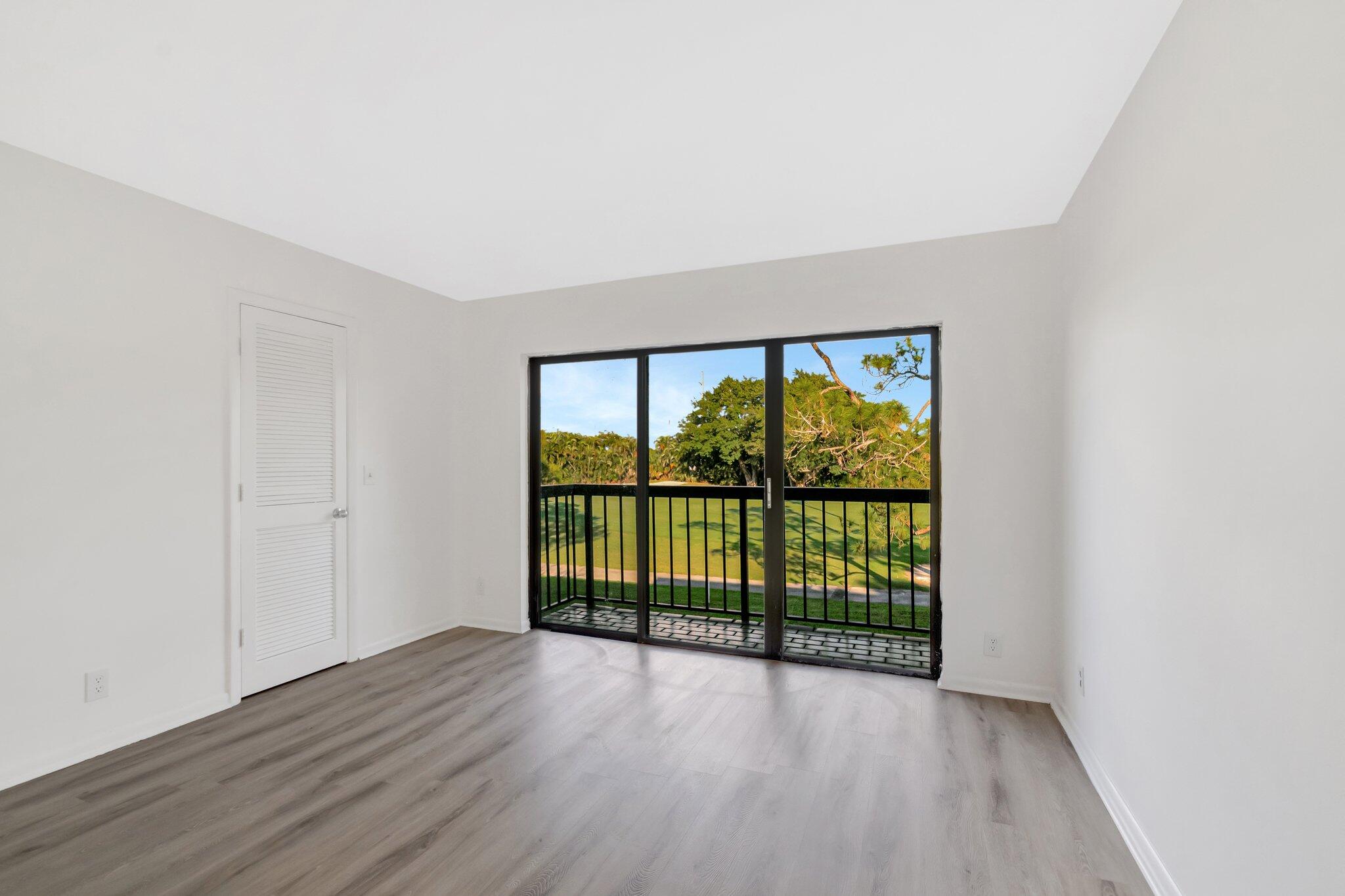 FOUNTAINS SOUTH CONDO 2 - Residential