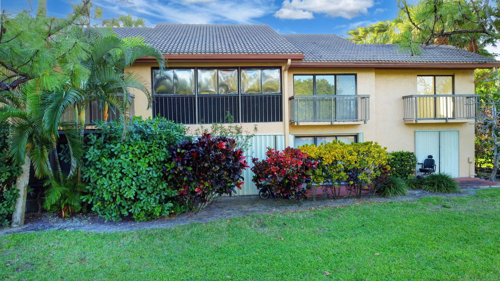 FOUNTAINS SOUTH CONDO 2 - Residential