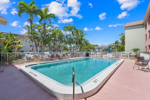 Tiny photo for 100 SE 6th Avenue #304, Pompano Beach, FL 33060 (MLS # B26024064)
