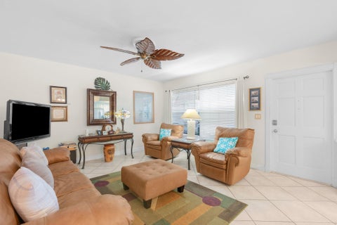 Tiny photo for 100 SE 6th Avenue #304, Pompano Beach, FL 33060 (MLS # B26024064)