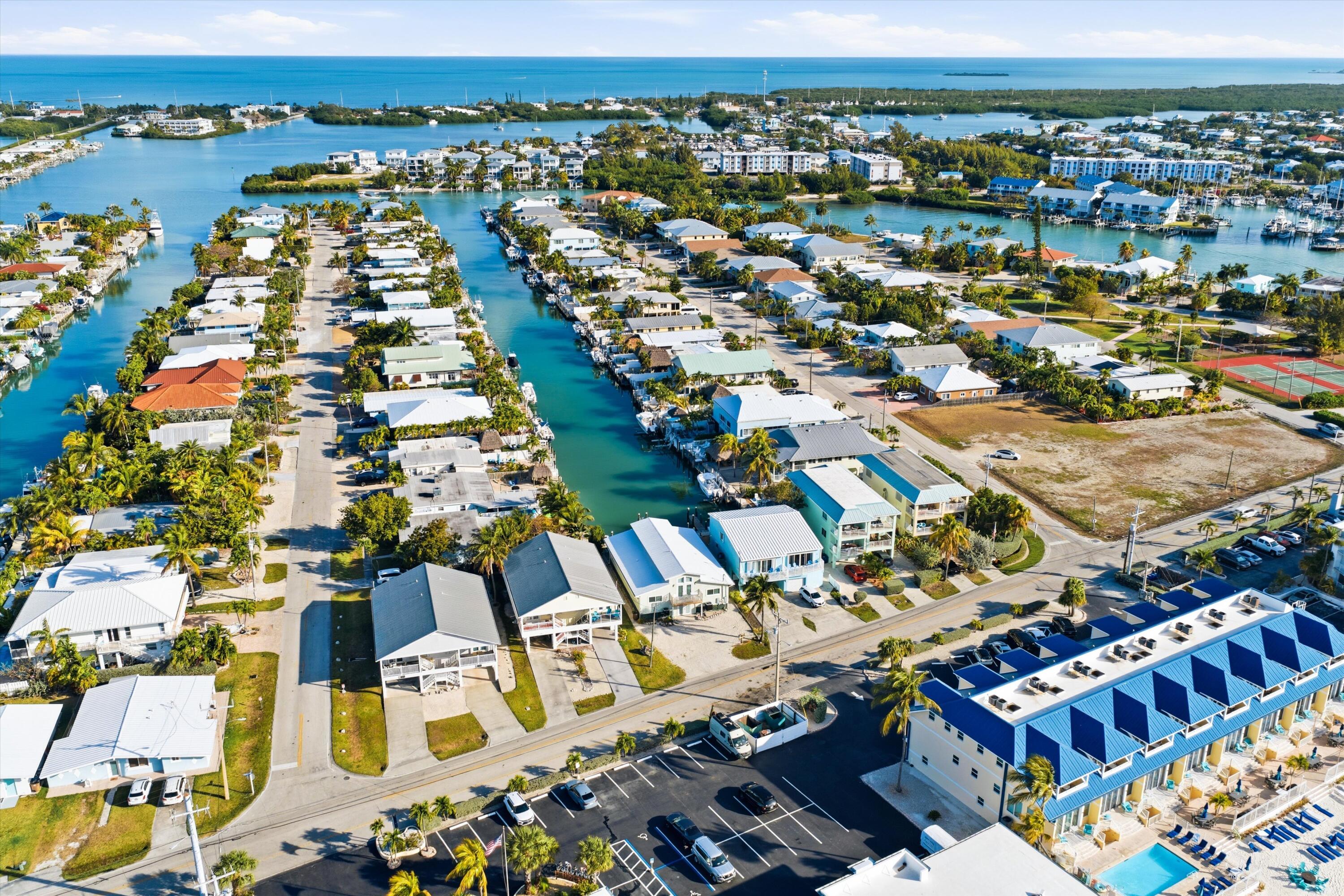 KEY COLONY BEACH - Residential