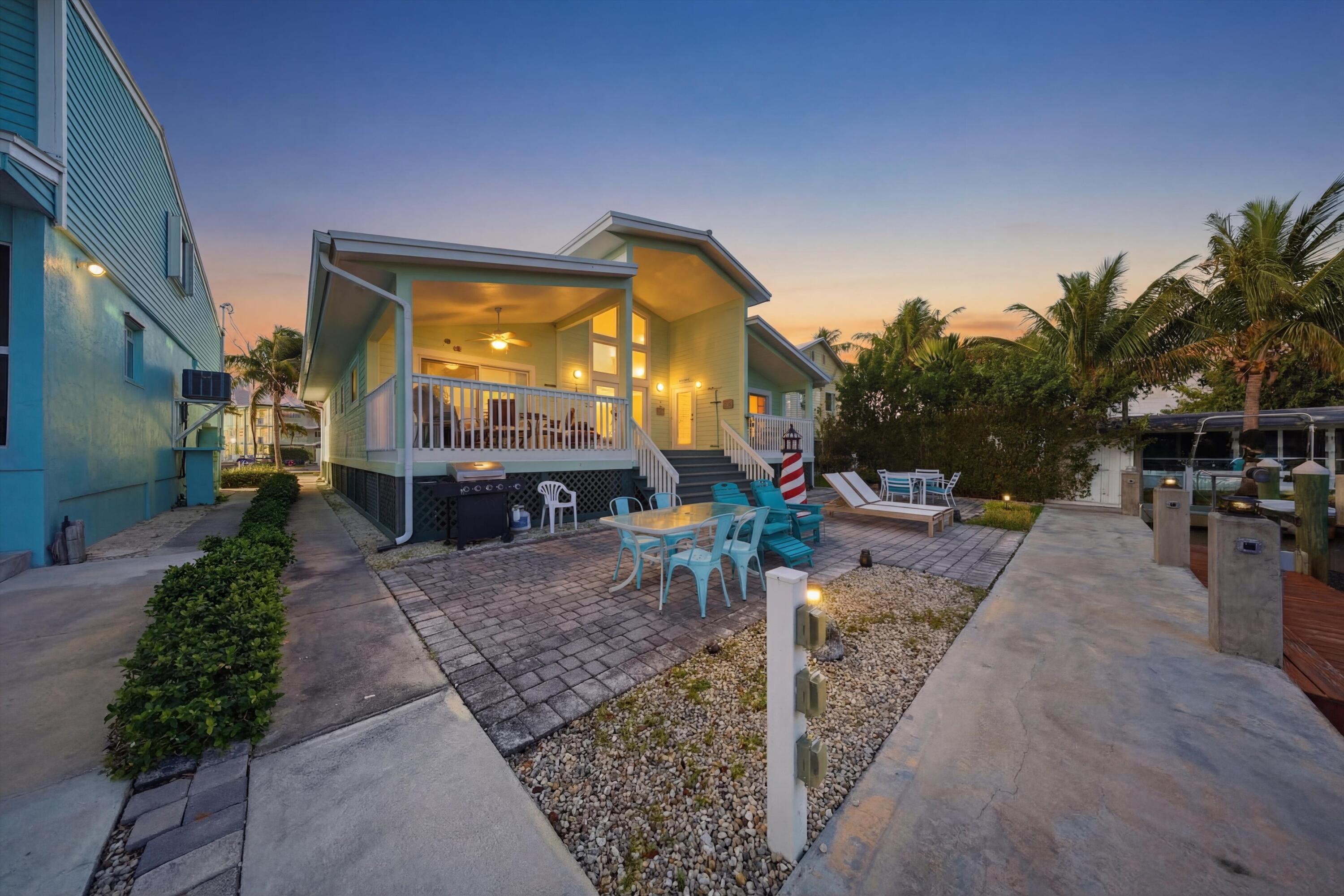 KEY COLONY BEACH - Residential