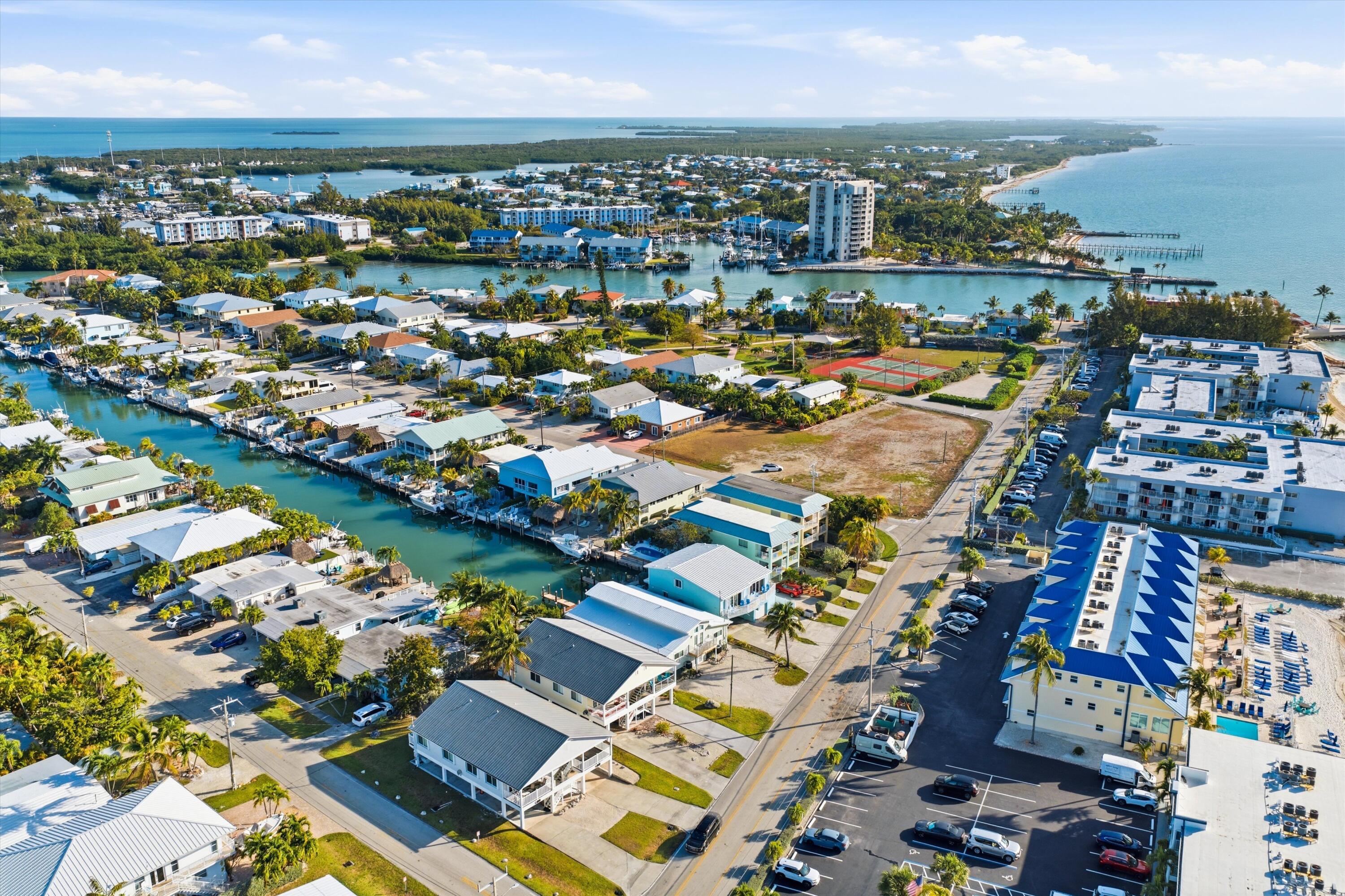 KEY COLONY BEACH - Residential