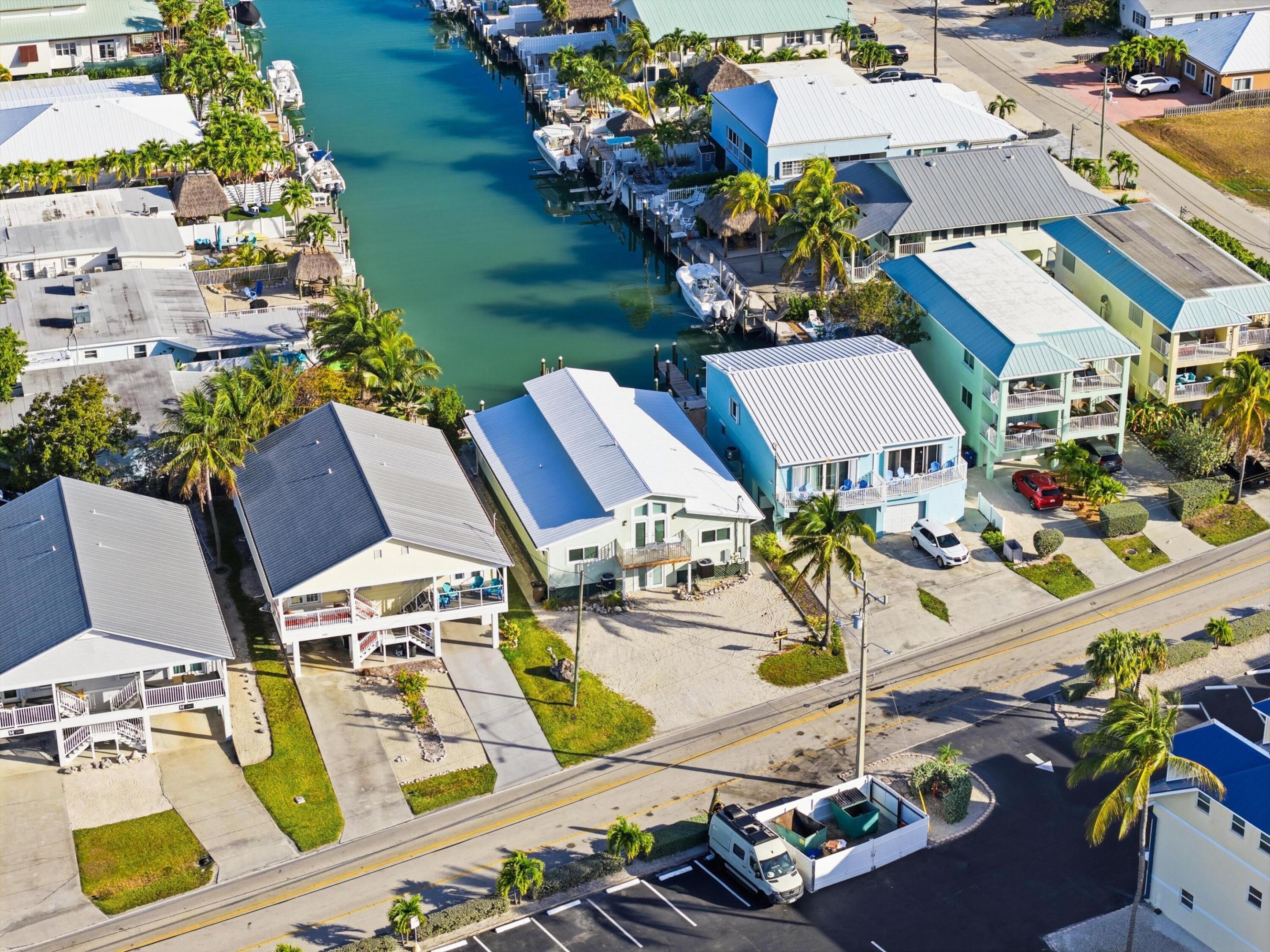 KEY COLONY BEACH - Residential