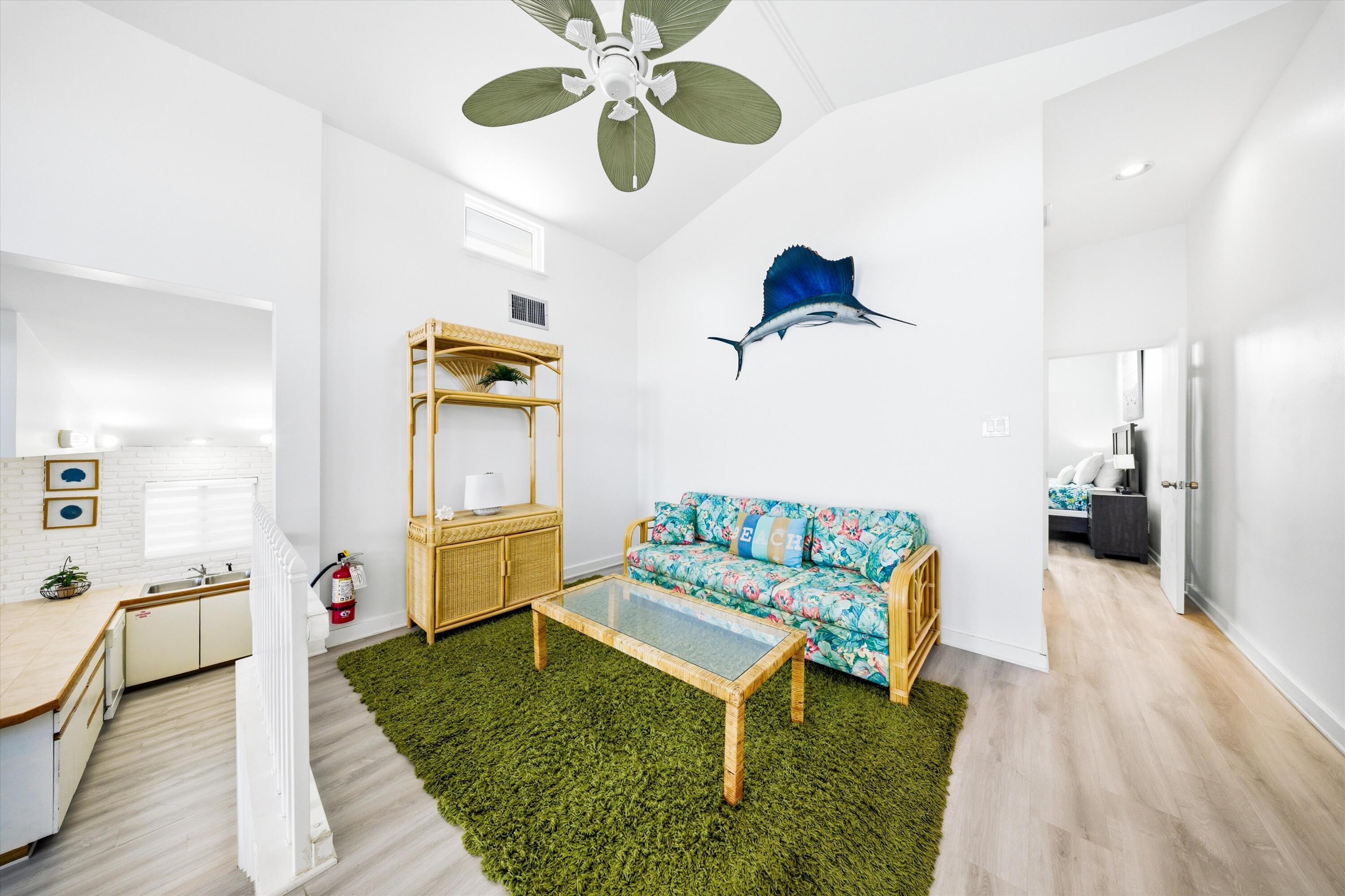 KEY COLONY BEACH - Residential