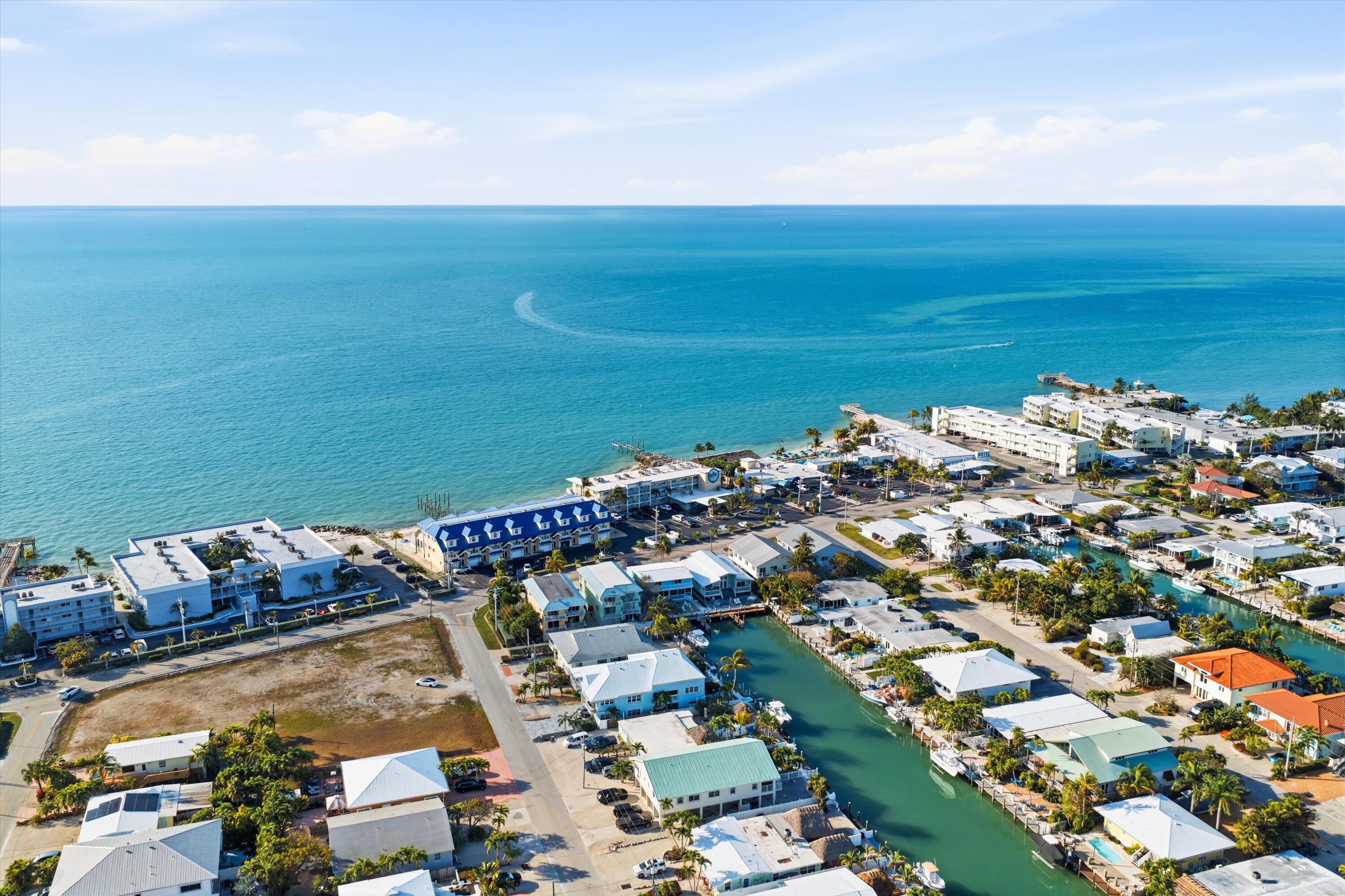 KEY COLONY BEACH - Residential