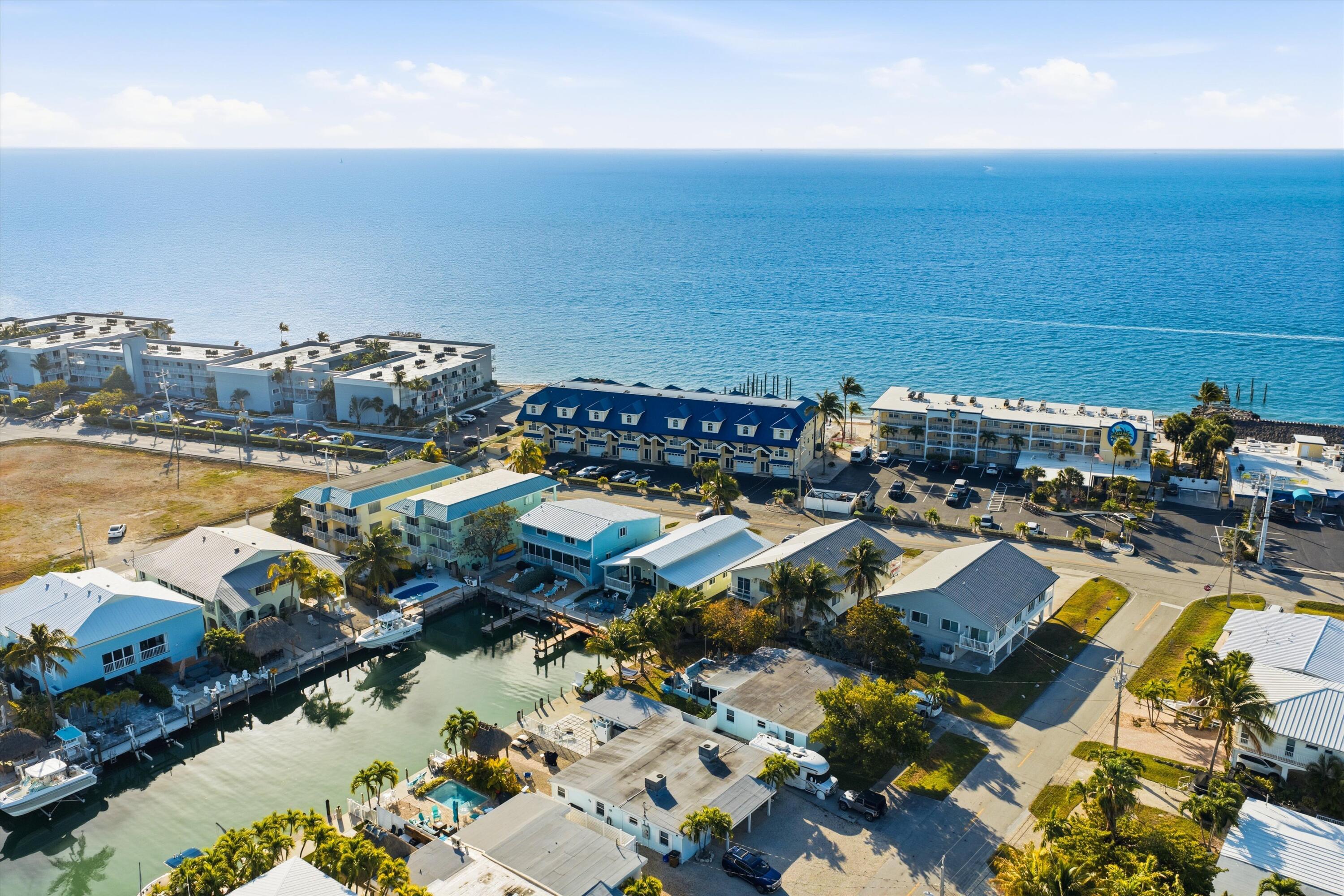 KEY COLONY BEACH - Residential