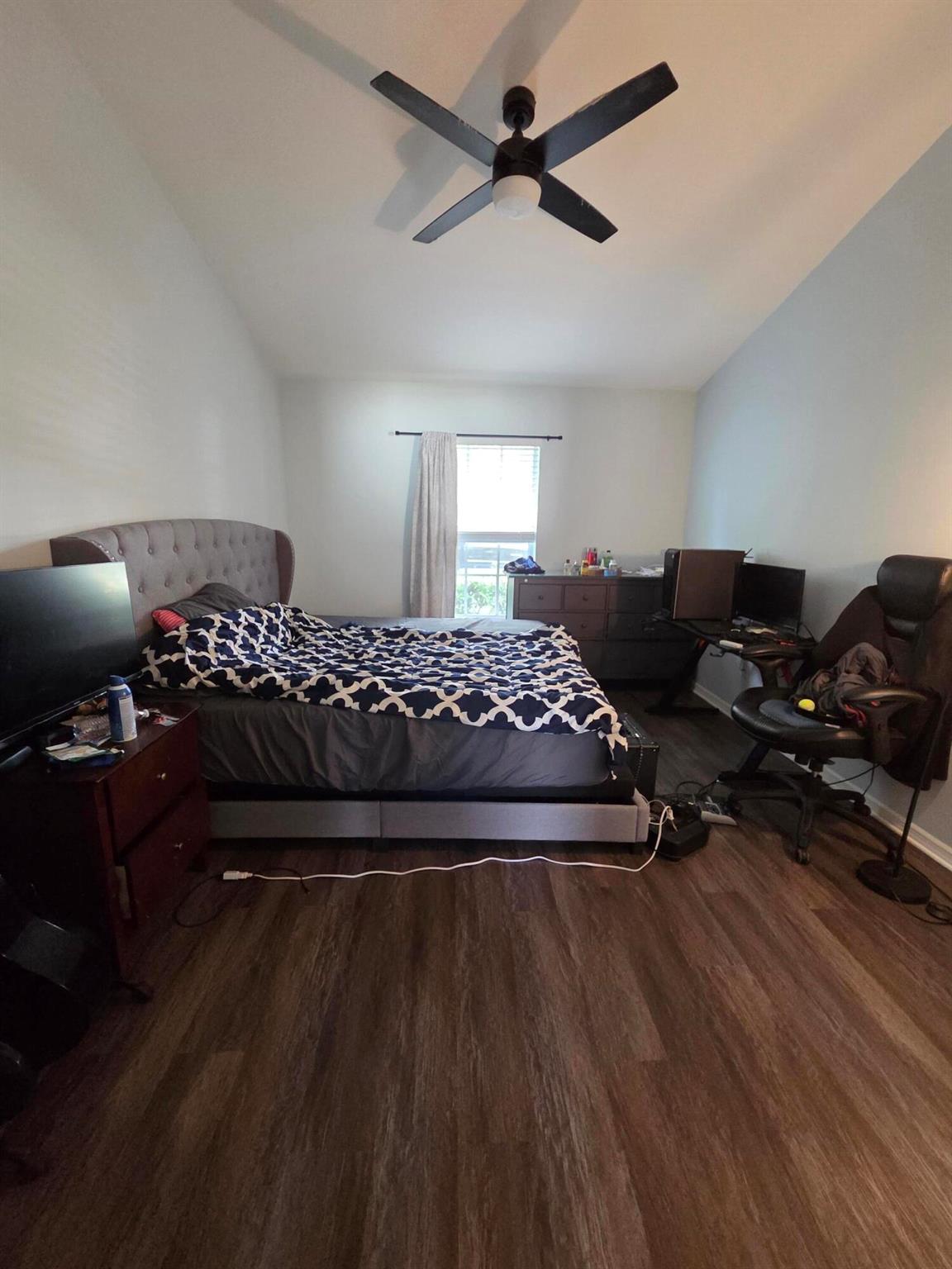 LAKE LUCIE ESTATES - Residential