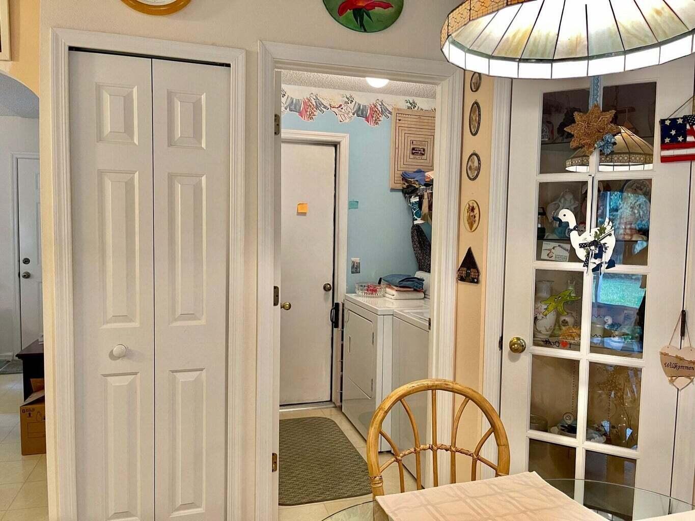 LAKE LUCIE ESTATES - Residential