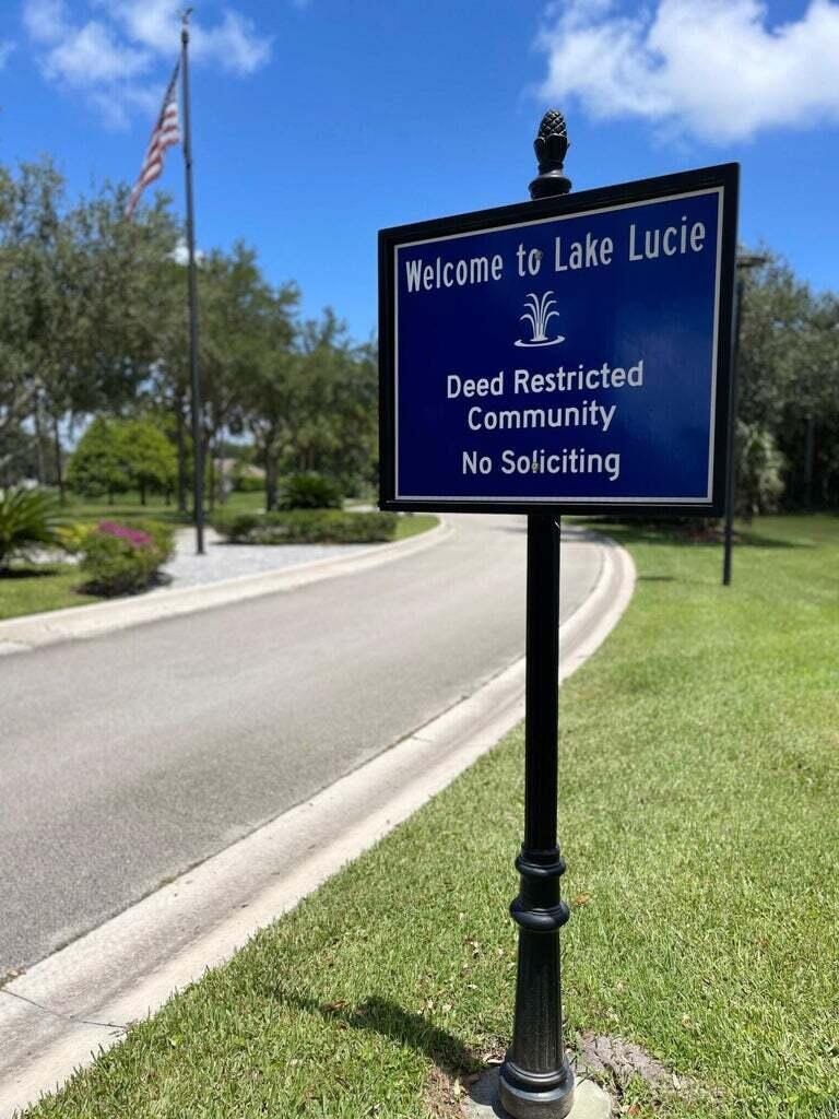 LAKE LUCIE ESTATES - Residential