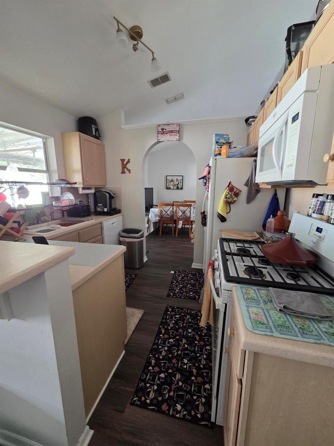 LAKE LUCIE ESTATES - Residential