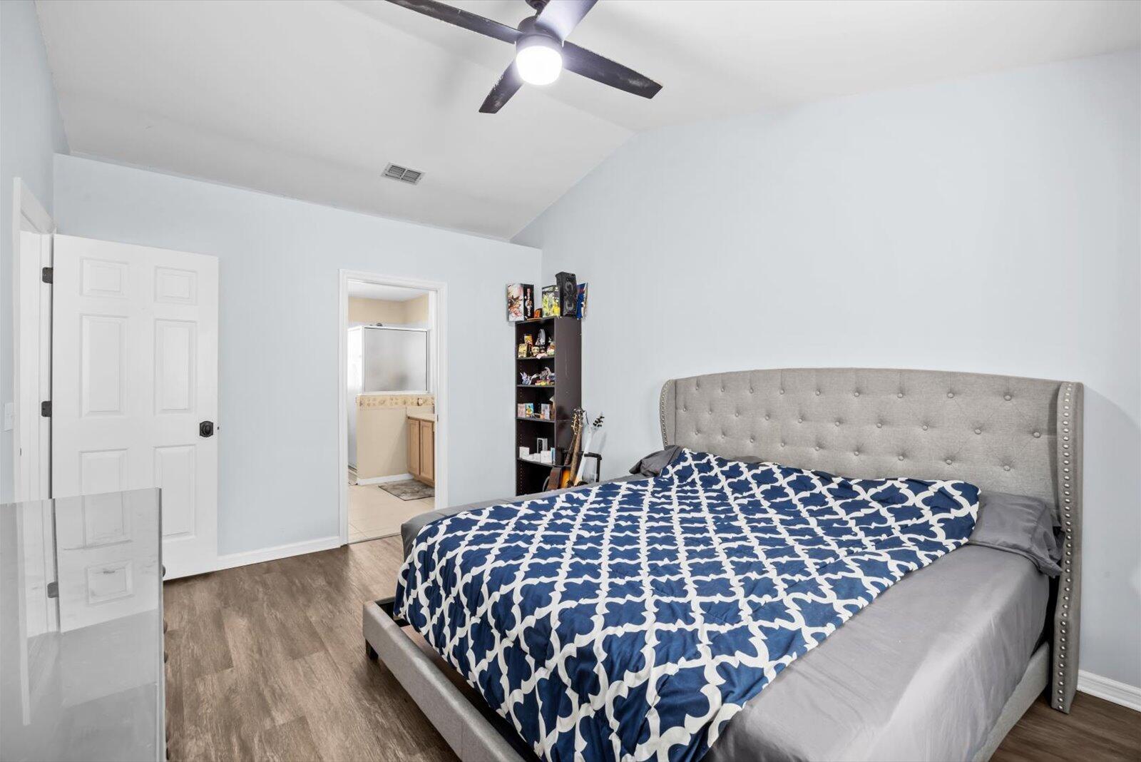 LAKE LUCIE ESTATES - Residential