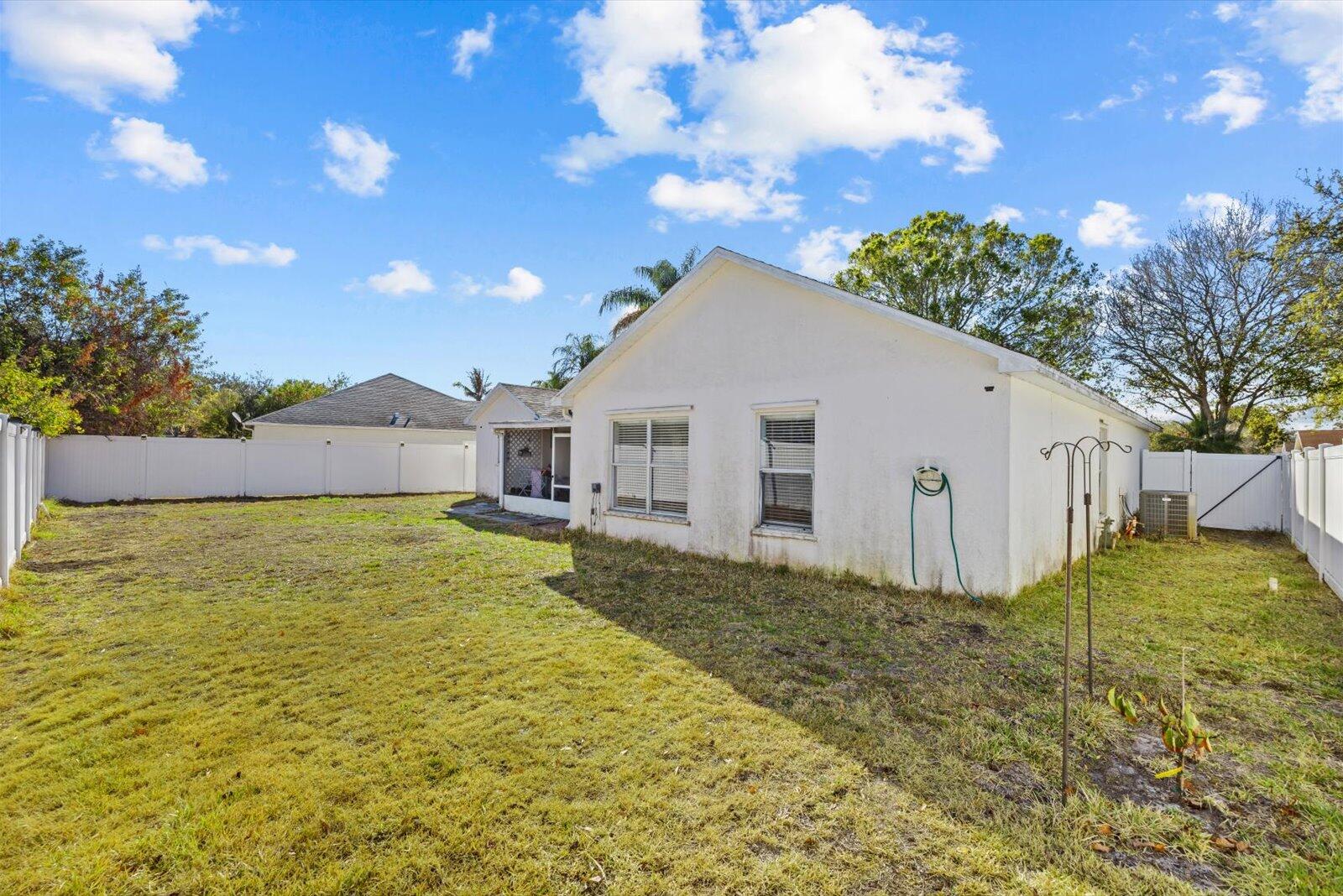 LAKE LUCIE ESTATES - Residential