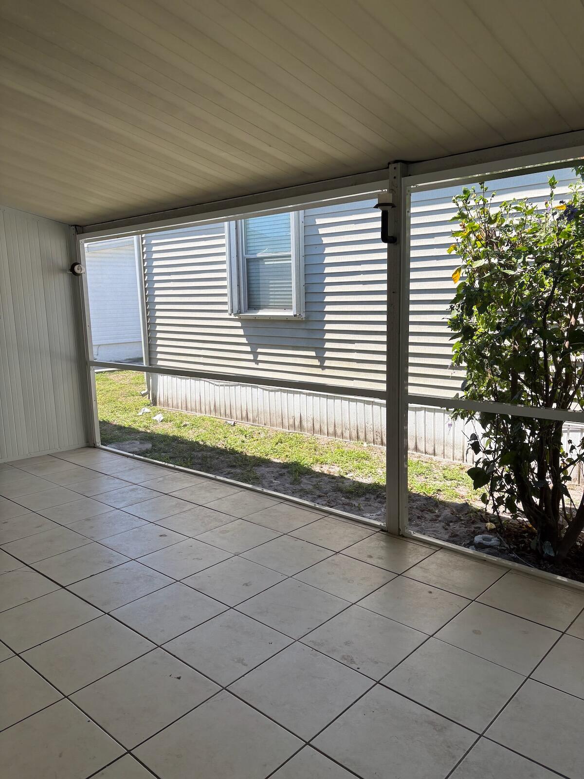 RAVENSWOOD NORTH - Residential