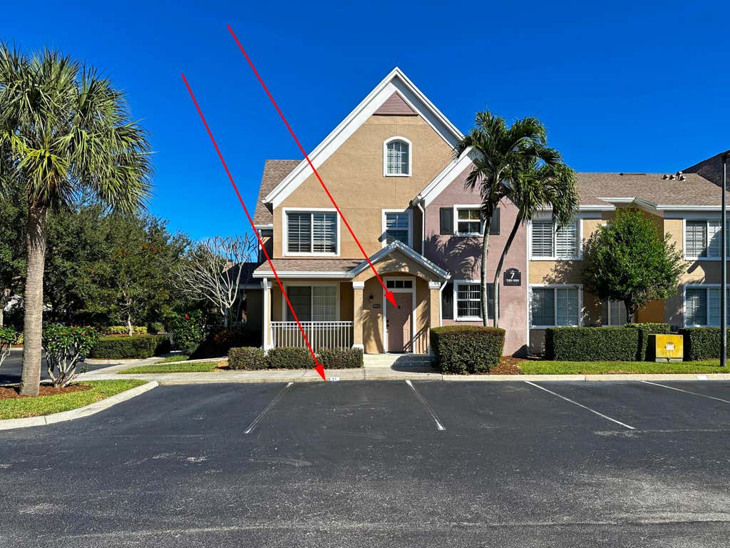 Photo of 1593 SE Pomeroy Street #7-4, Stuart, FL 34997 (MLS # R11046494)