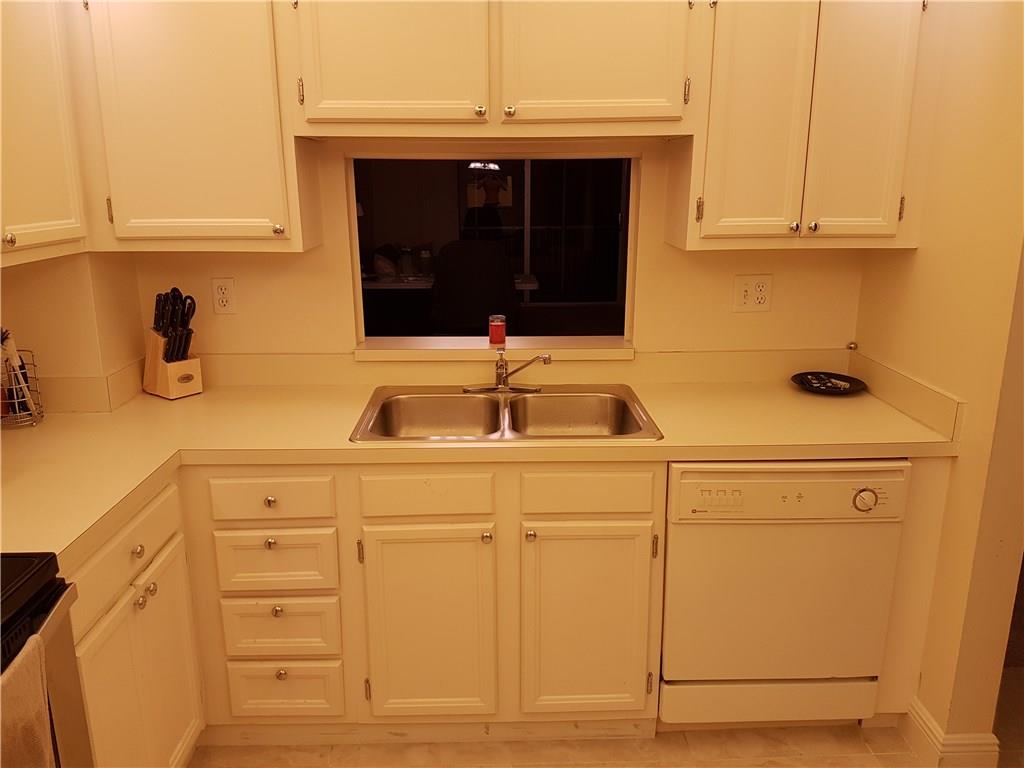 Sherwood Square - Residential Lease