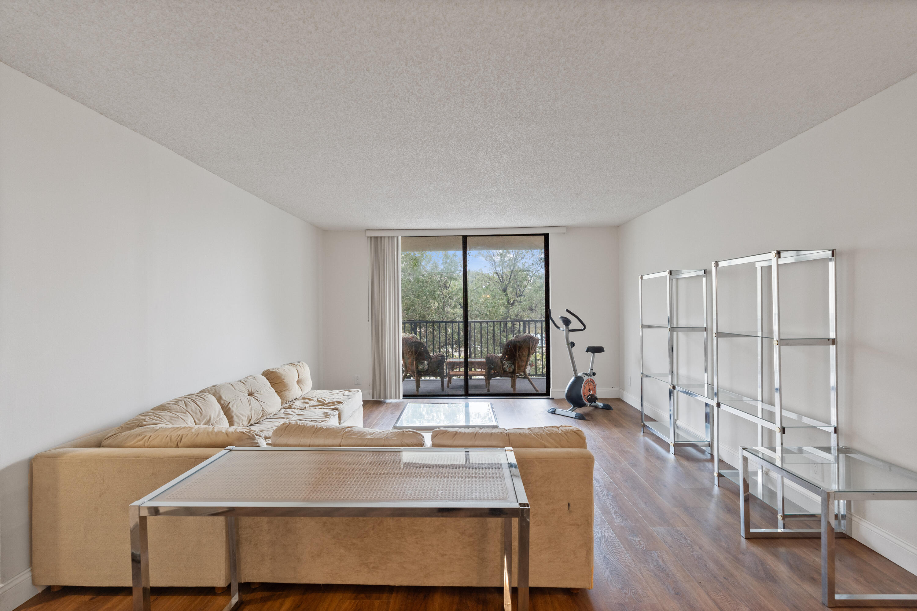 The Gate, Building 2 - Residential
