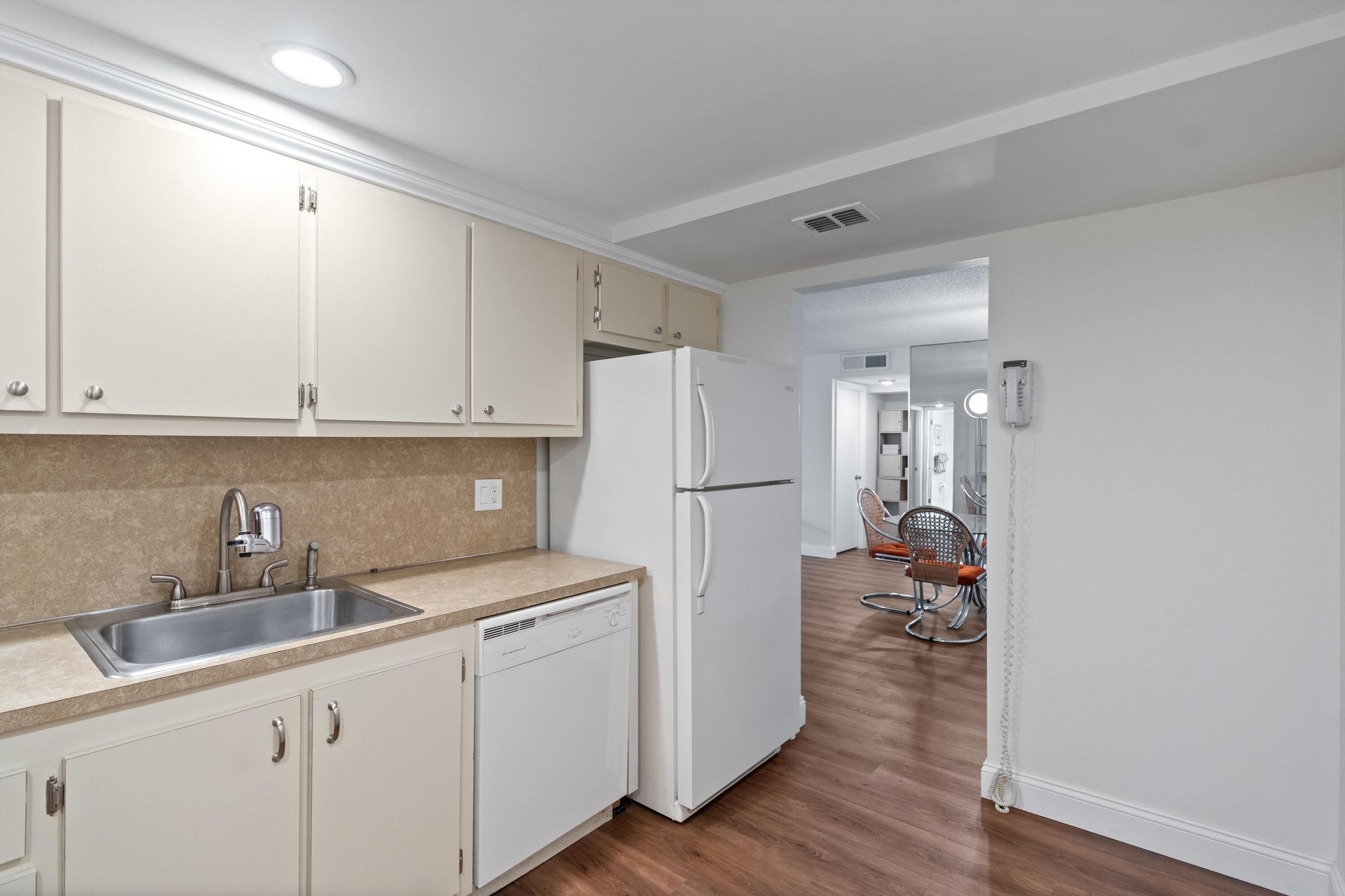 The Gate, Building 2 - Residential