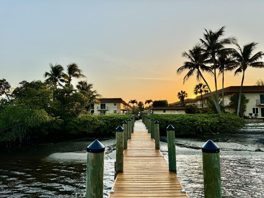 Photo of 720 N Dixie Highway #506, Lantana, FL 33462 (MLS # R11091865)