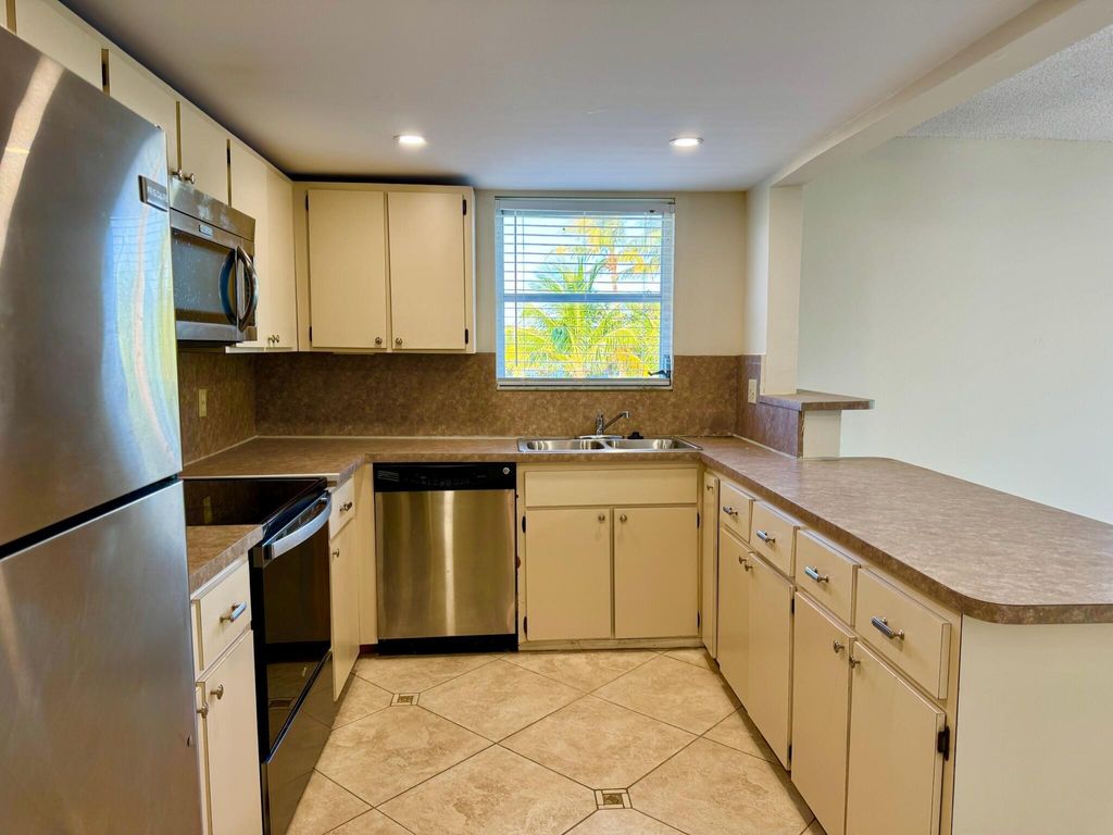 Photo of 720 N Dixie Highway #506, Lantana, FL 33462 (MLS # R11091865)