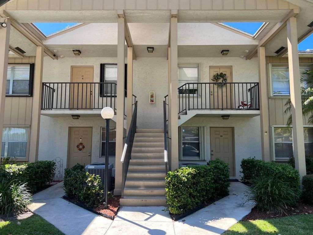 Photo of 3031 SE Aster Lane #602, Stuart, FL 34994 (MLS # R10931250)