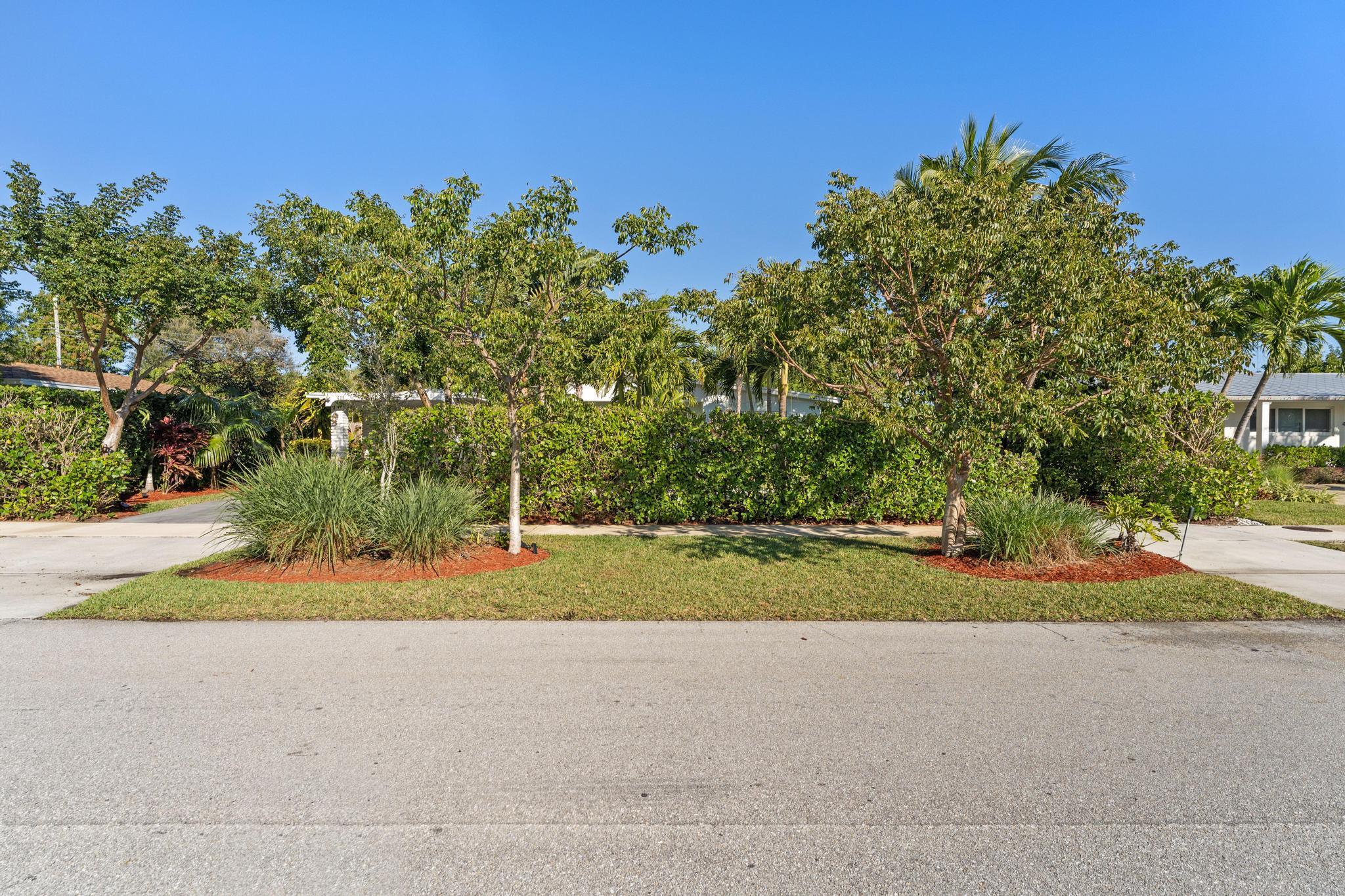 NORTH PALM BEACH VILLAGE - Residential Lease