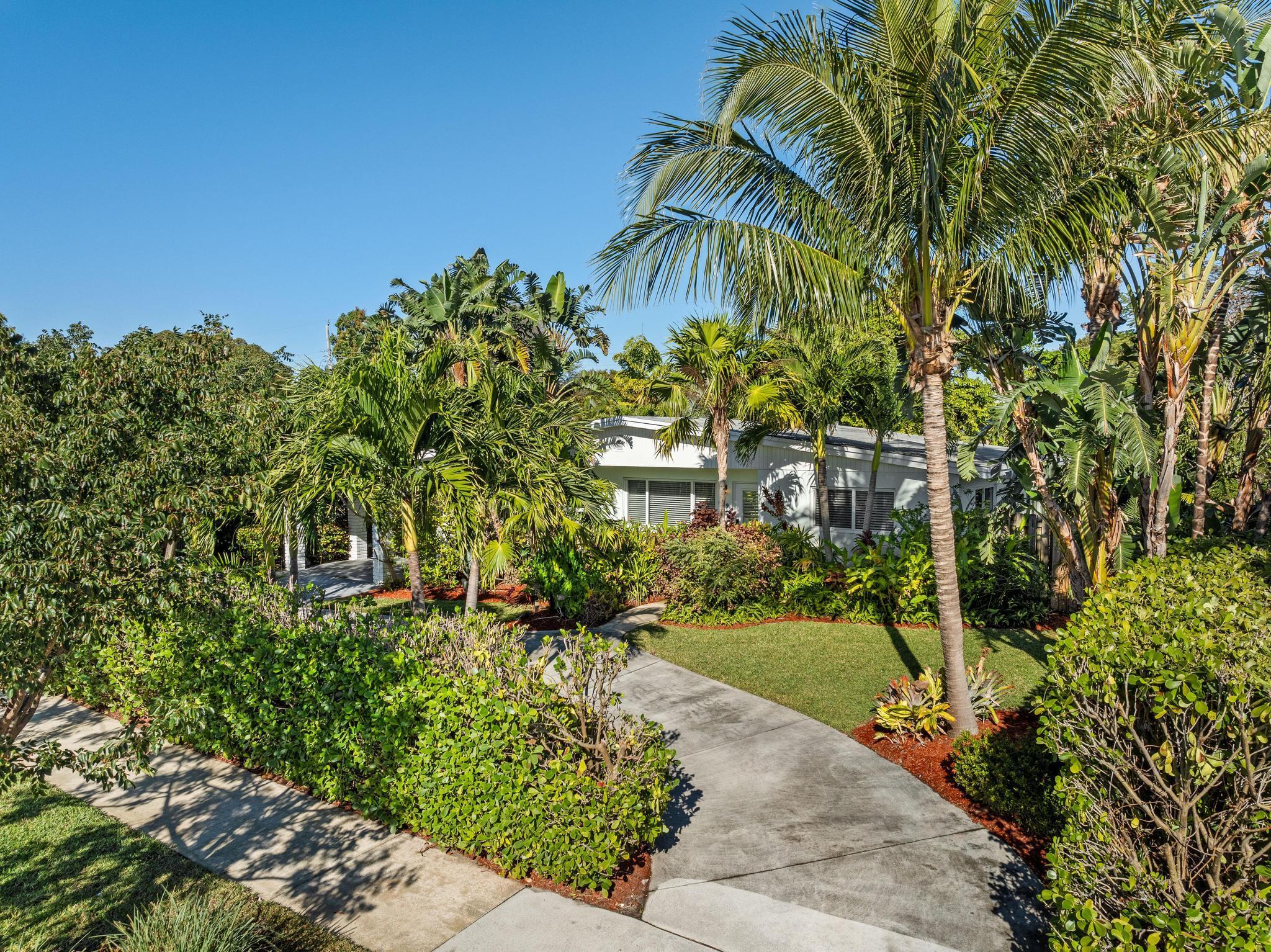 NORTH PALM BEACH VILLAGE - Residential Lease