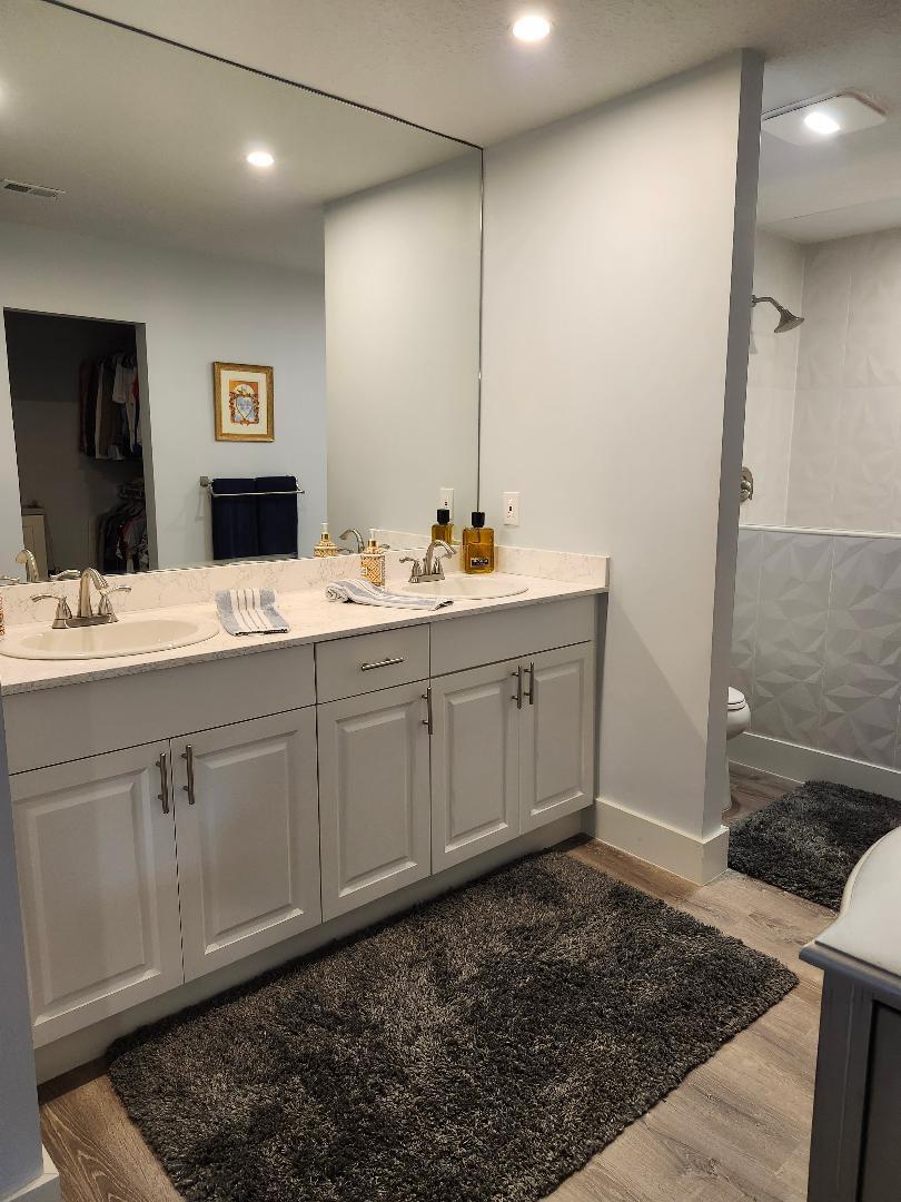 LANDS OF THE PRESIDENT CO - Residential Lease