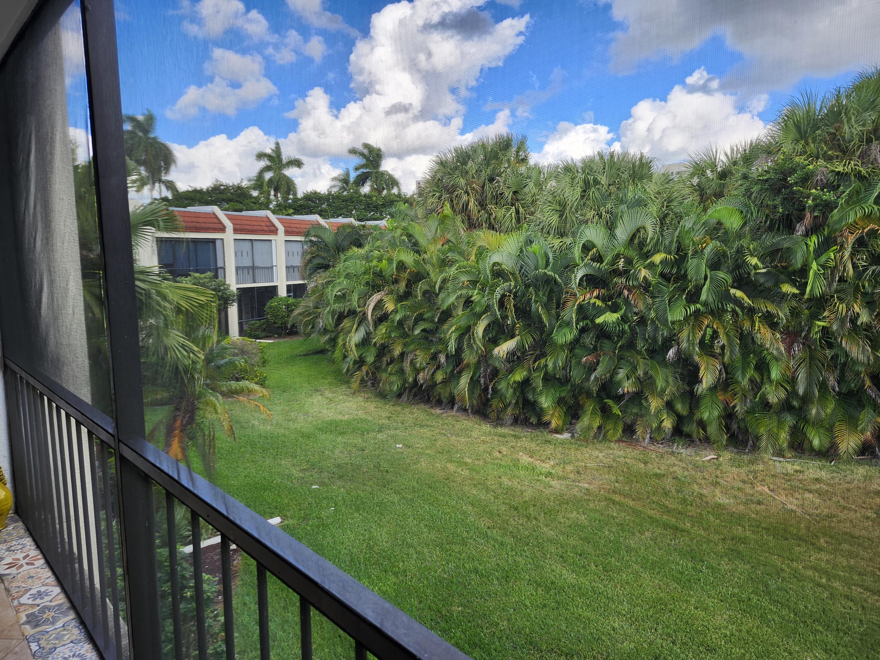 LANDS OF THE PRESIDENT CO - Residential Lease