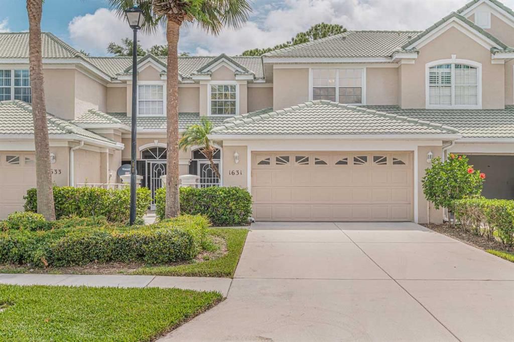 Photo of 1631 SW Harbour Isles Circle #33, Port Saint Lucie, FL 34986 (MLS # R10715465)