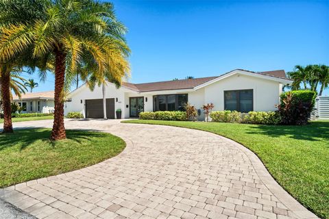 4000 NE 24th Ave Lighthouse Point FL 33064