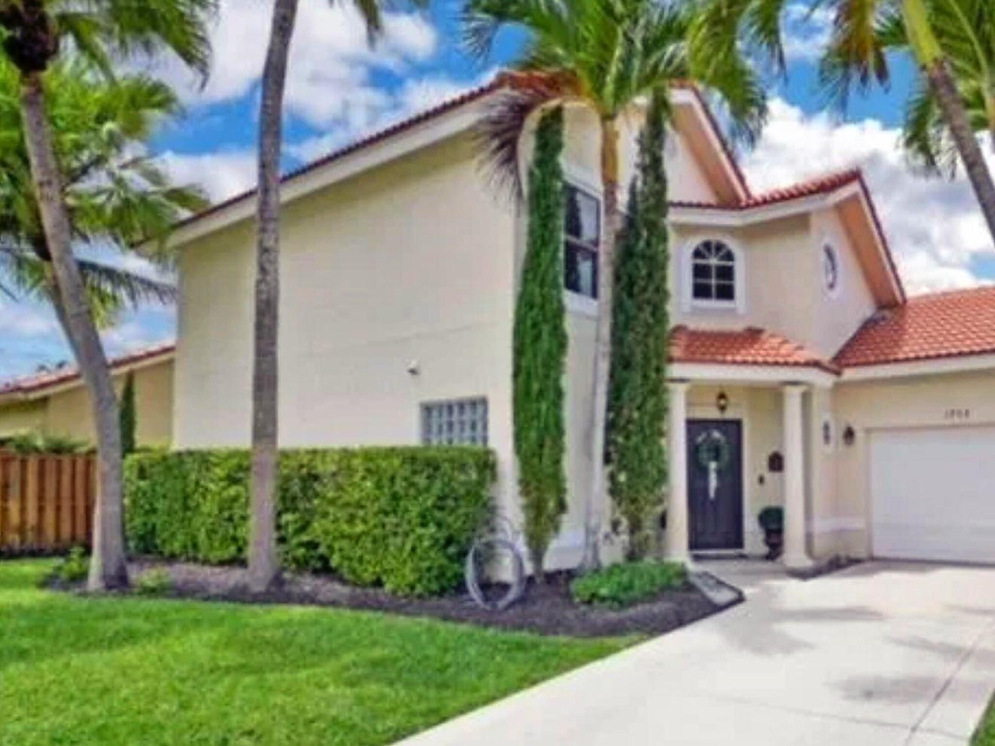 1752 Harborside Circle
