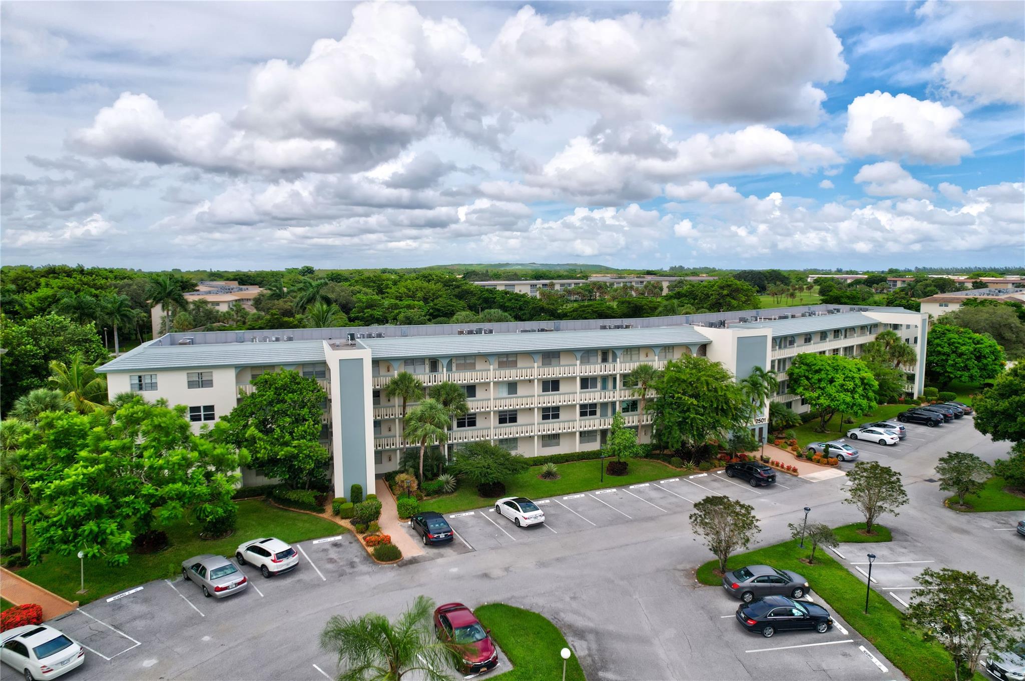 Antigua @ Wynmoor Village - Residential