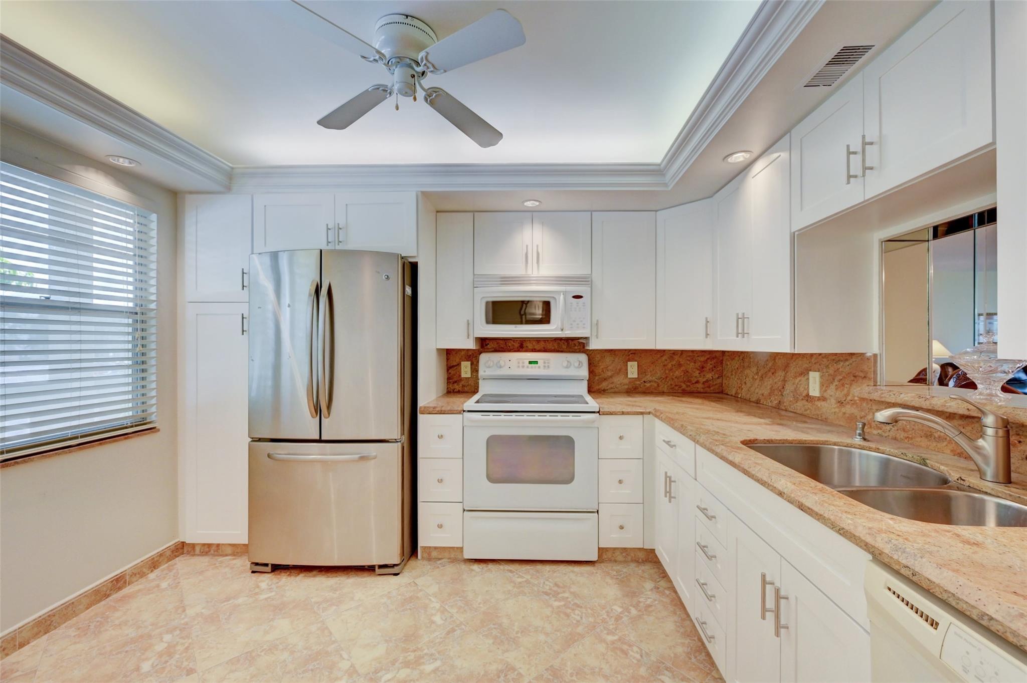 Antigua @ Wynmoor Village - Residential