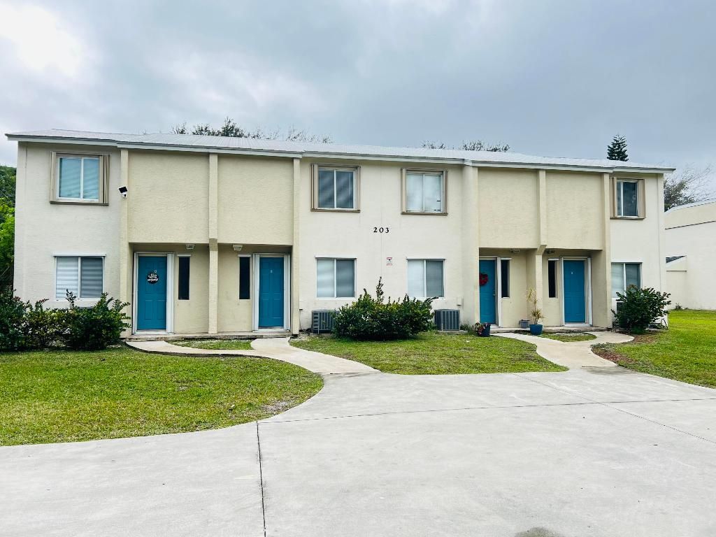 Photo of 203 Southland Drive #B, Fort Pierce, FL 34982 (MLS # R10947413)