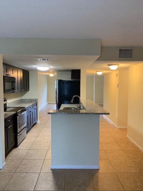 WELLEBY UNIT 6 - Residential Lease