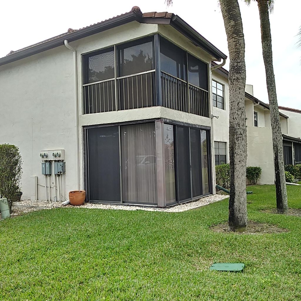 Photo of 8045 Eastlake Drive #1-g, Boca Raton, FL 33433 (MLS # B26032590)