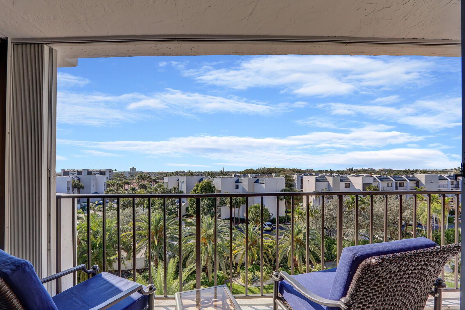 Oceancrest - Residential