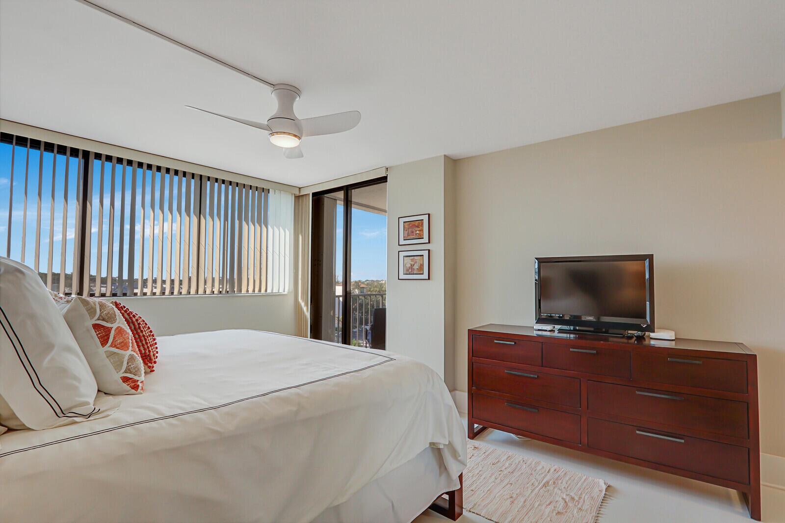 Oceancrest - Residential