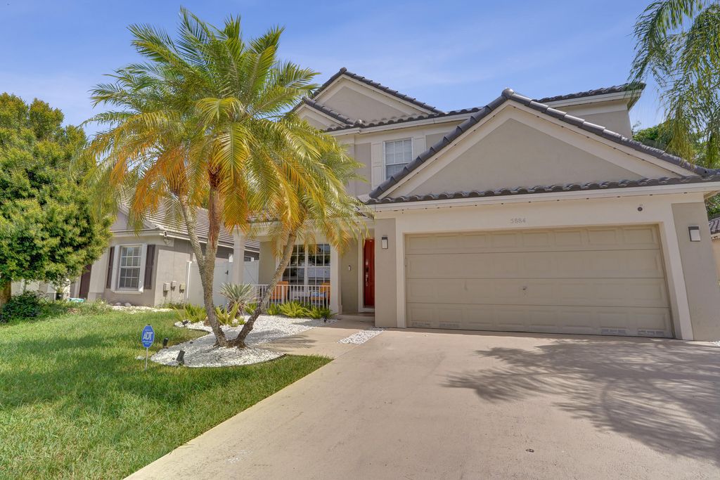 Photo of 5884 N Plum Bay Parkway, Tamarac, FL 33321 (MLS # B26050083)