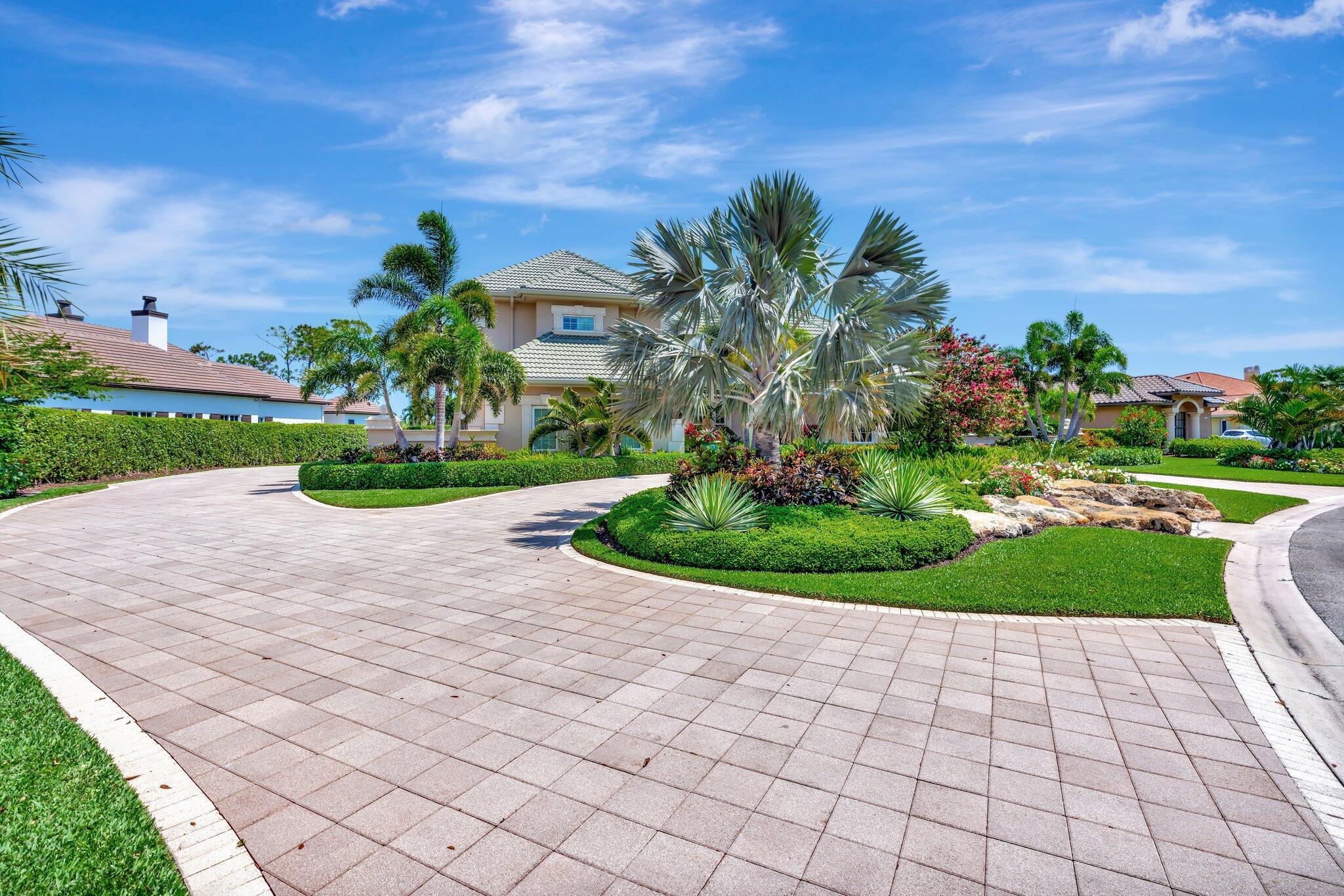 HOBE SOUND GOLF CLUB - Residential