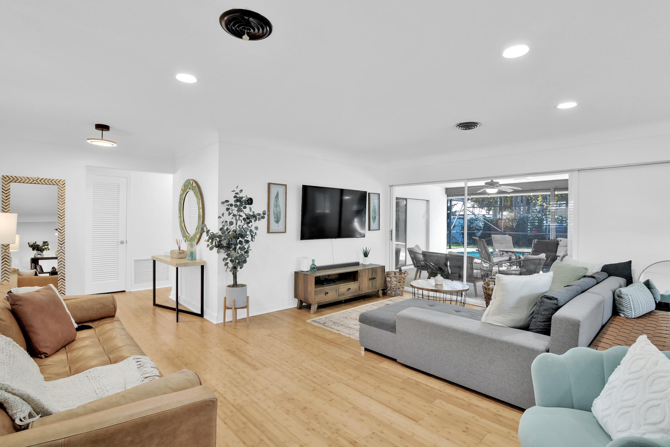 BOCA RATON RIVIERA - Residential Lease