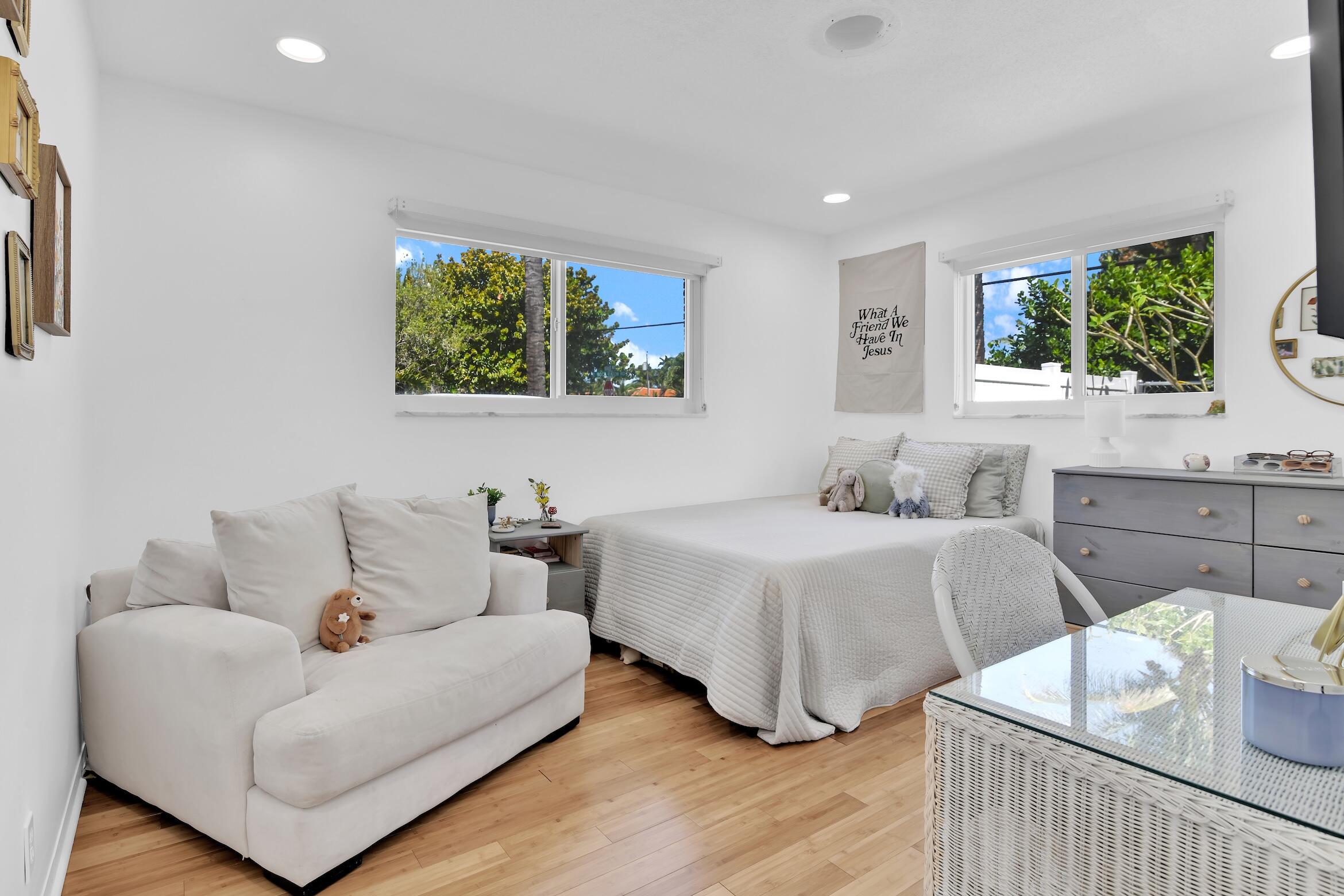 BOCA RATON RIVIERA - Residential Lease