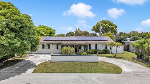 Tiny photo for 3830 NE 22nd Terrace, Lighthouse Point, FL 33064 (MLS # B26051661)